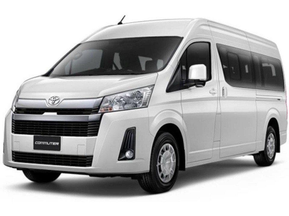 เหมารถตู้แม่สอด